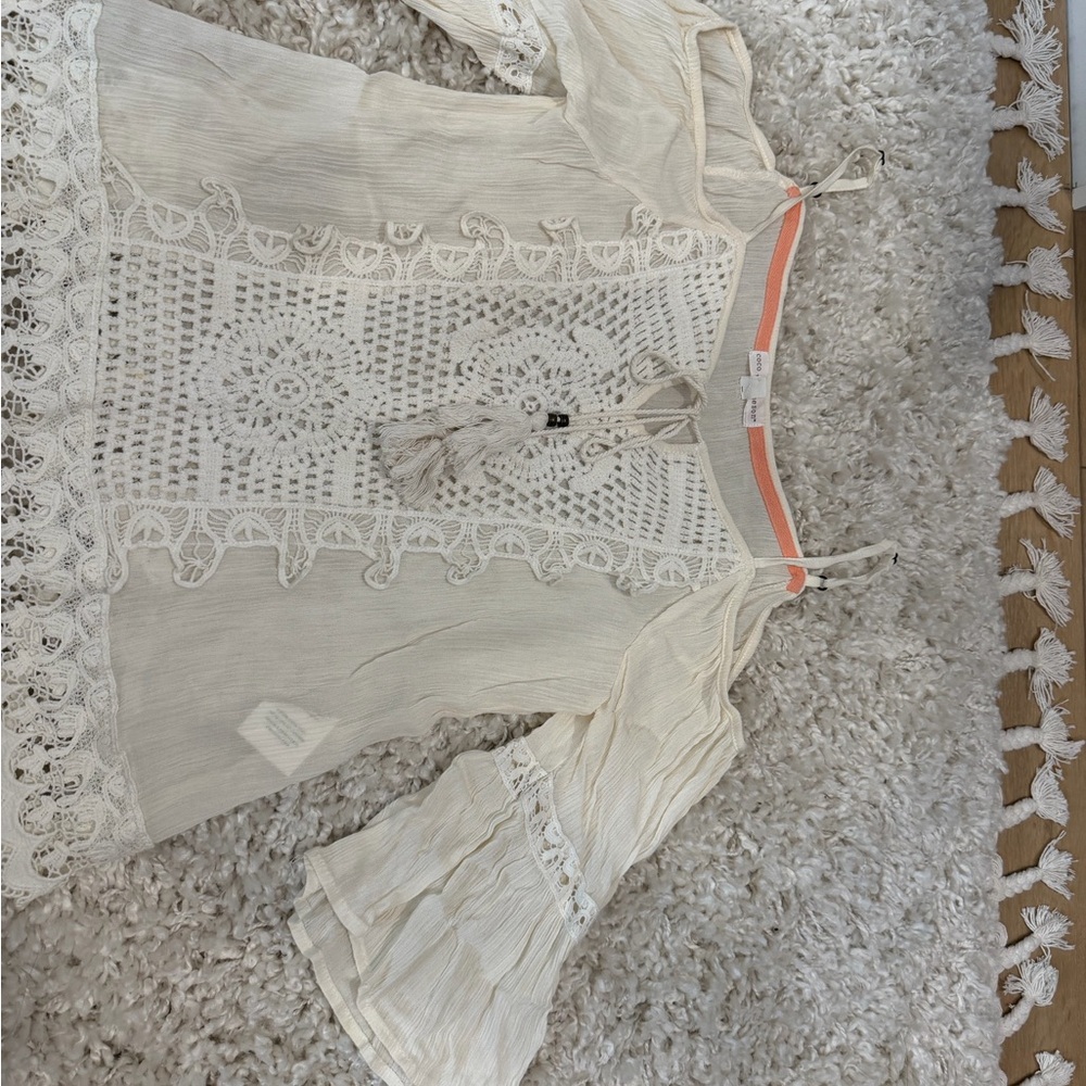 Chic Cream Lace Blouse for Women